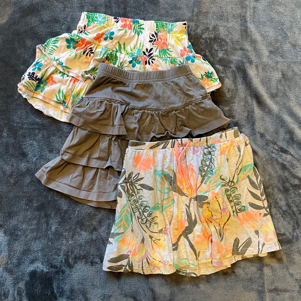 Three Skorts